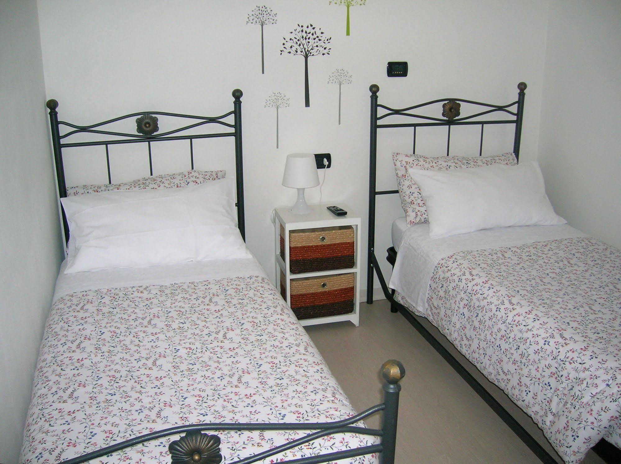 B&B Al Carotin Mantello Экстерьер фото