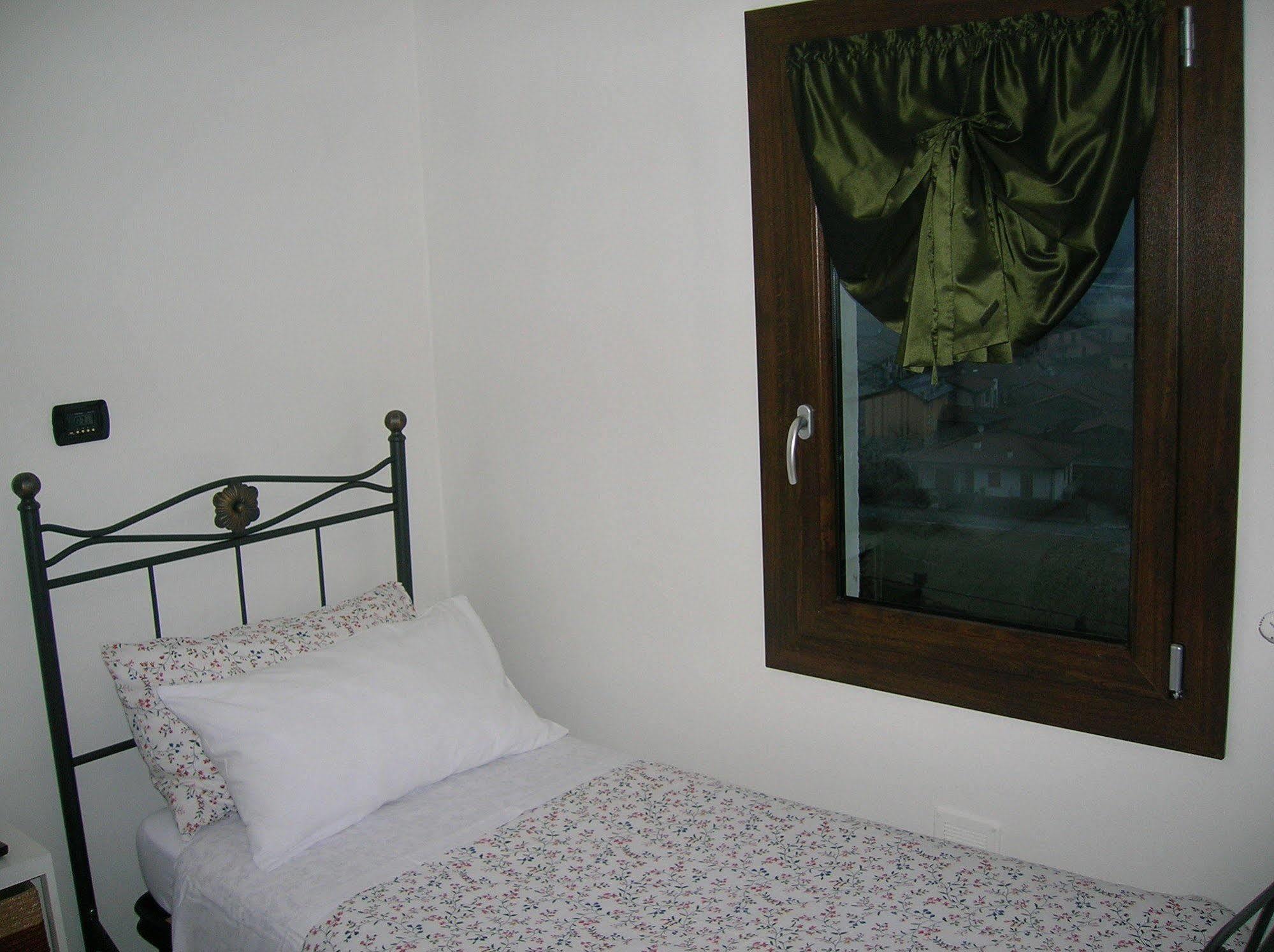 B&B Al Carotin Mantello Экстерьер фото